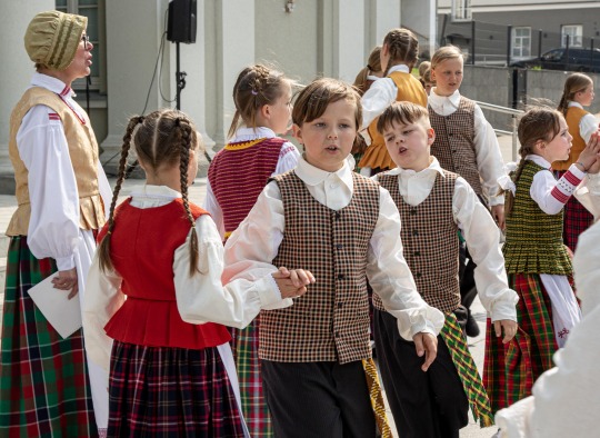 Parodos atidarymas „Mūsų skambantis kraštas. Ukmergiškiai dainų šventėse“