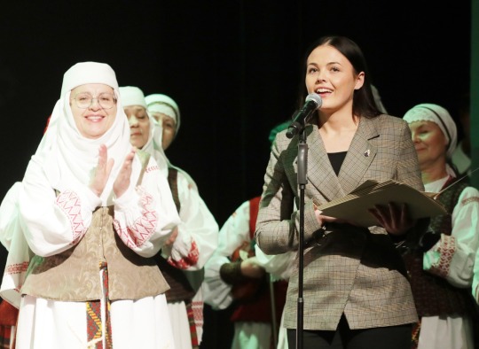 Folkloro šventėje „Padainuosim susiėję“ pristatytas pirmasis Ukmergės krašto dainynas