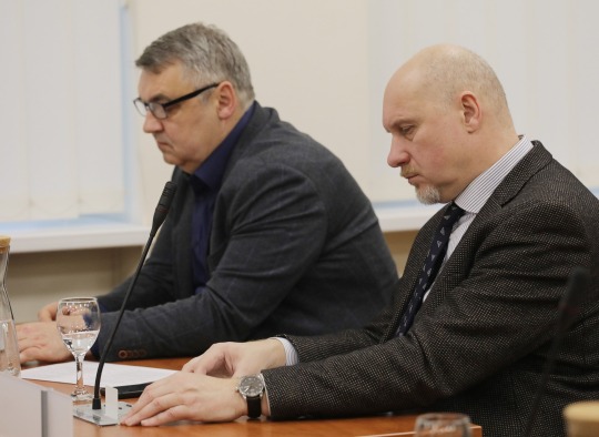Posėdžio akimirkos