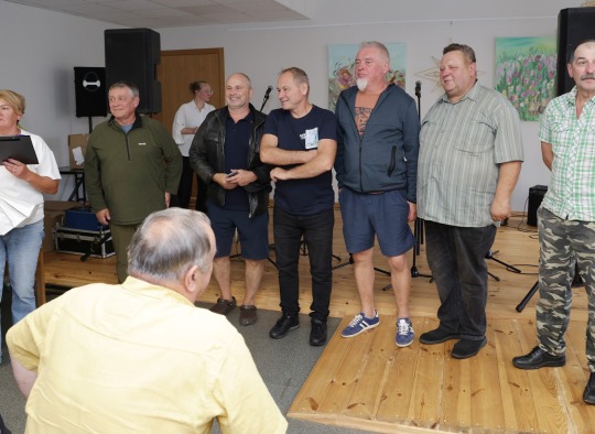 Vidiškiuose 40-ąjį kartą „nusilenkta“ futbolui: tradicija, suburianti kelias kartas