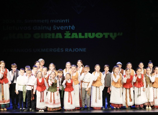 ainų šventei besirengiančių meno kolektyvų atrankos-apžiūros akimirkos