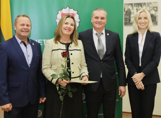 Angelų sargų dienos proga – sveikinimai policijos pareigūnams