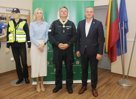 Ukmergės rajono policijos komisariato buvusio vadovo išlydėtuvių ir naujo vadovo pristatymo akimirkos