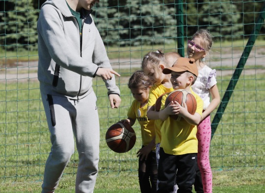 Ukmergiškiai darželinukai rinkosi į Sporto šventę