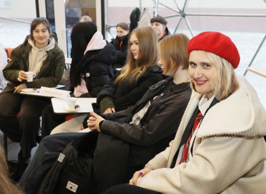 Mokinių konferencijoje - dėmesys moters stiprybės keliui