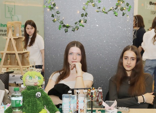 7-oji mokomųjų mokinių bendrovių eXpo Ukmergėje: jaunimo idėjos virsta realiais sprendimais