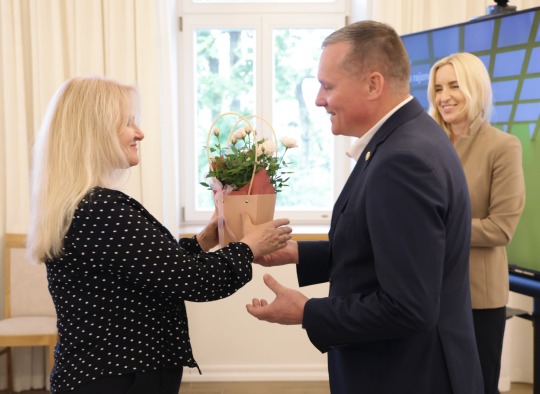 Ukmergės rajono savivaldybėje padėkota Lietuvos moksleivių dainų šventės dalyvių vadovams, pedagogams ir koordinatoriams