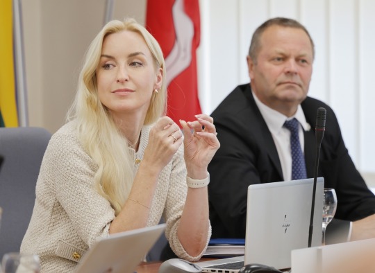 Ukmergės rajono savivaldybės taryboje – nauji veidai ir apdovanojimai